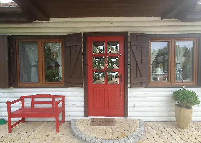 Pod Sosnowym Lasem Semesterbostad Borowy Mlyn